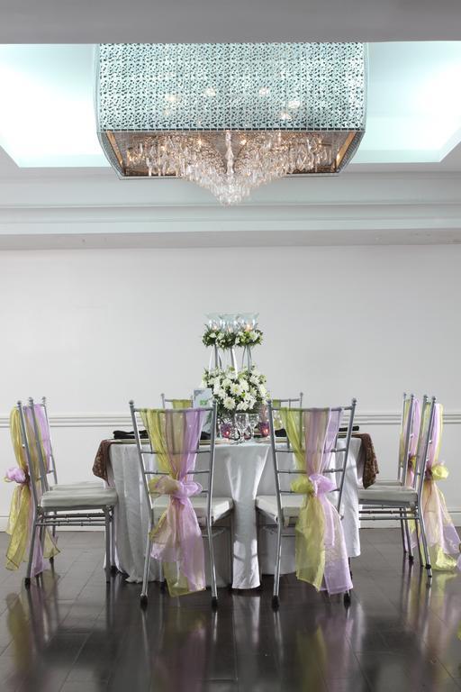 The Sulo Riviera Hotel Quezon City Εξωτερικό φωτογραφία