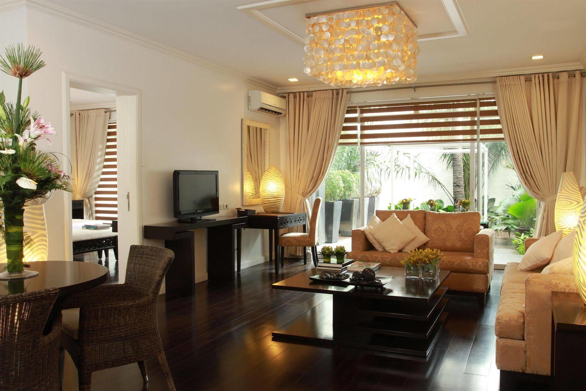 The Sulo Riviera Hotel Quezon City Εξωτερικό φωτογραφία