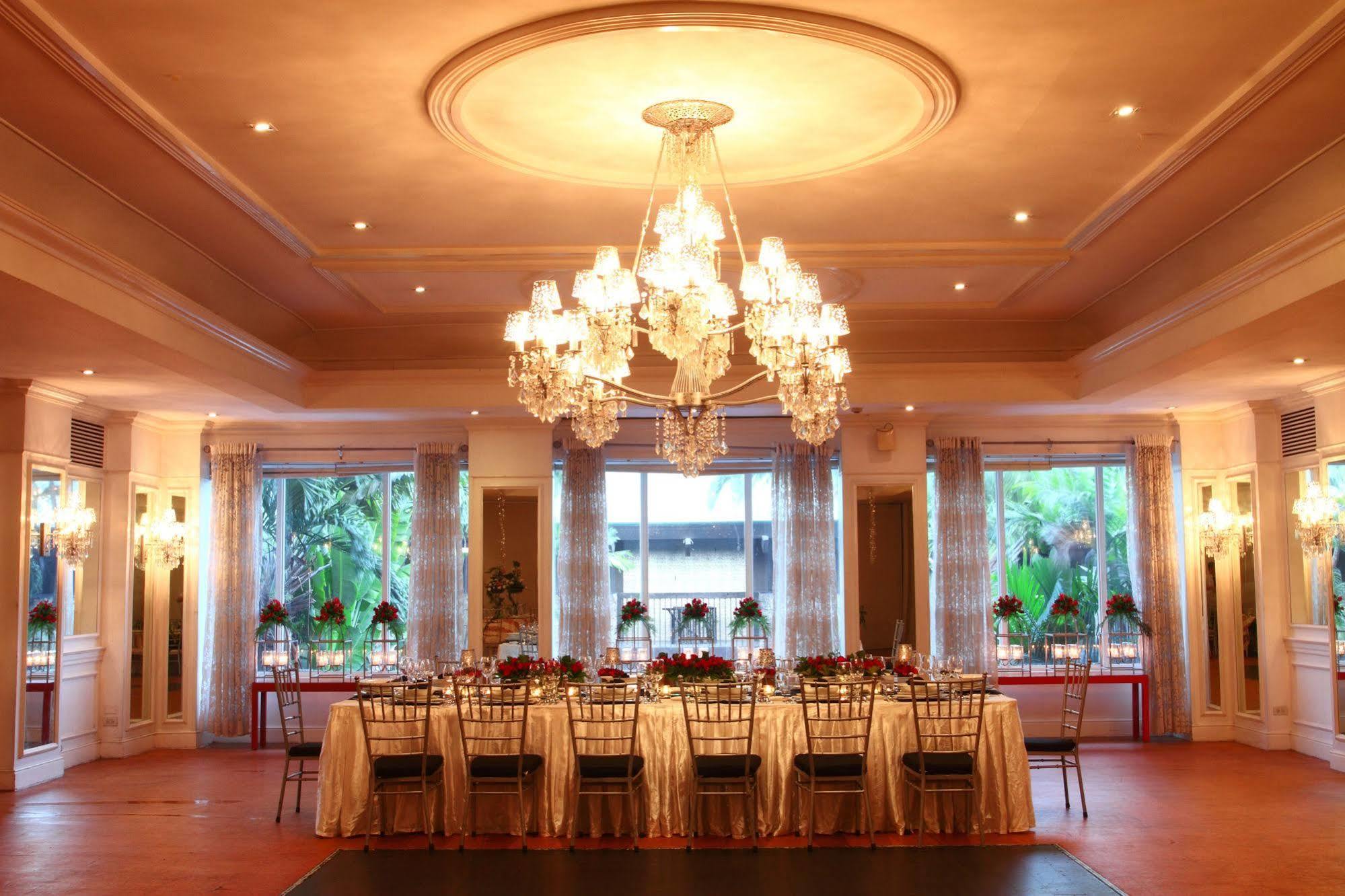 The Sulo Riviera Hotel Quezon City Εξωτερικό φωτογραφία